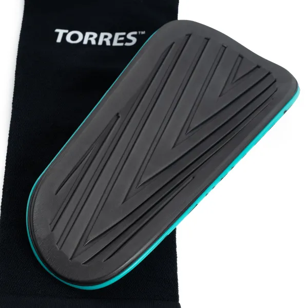 Щитки футбольные TORRES Pro за 1&nbsp;972 ₽ в Волгограде