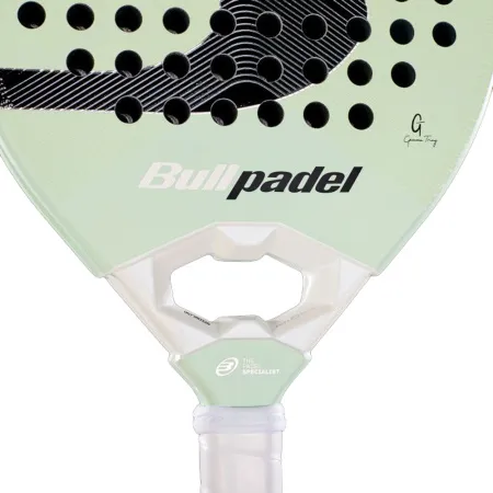 Ракетка для падела BULLPADEL Elite 02 2027, 497248,для профес-в, стекловолокно, карбон, молочн.,черн за 44&nbsp;339.40 ₽ купить в Волгограде
